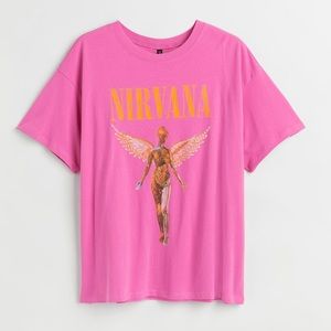 H&M Nirvana tee 💗